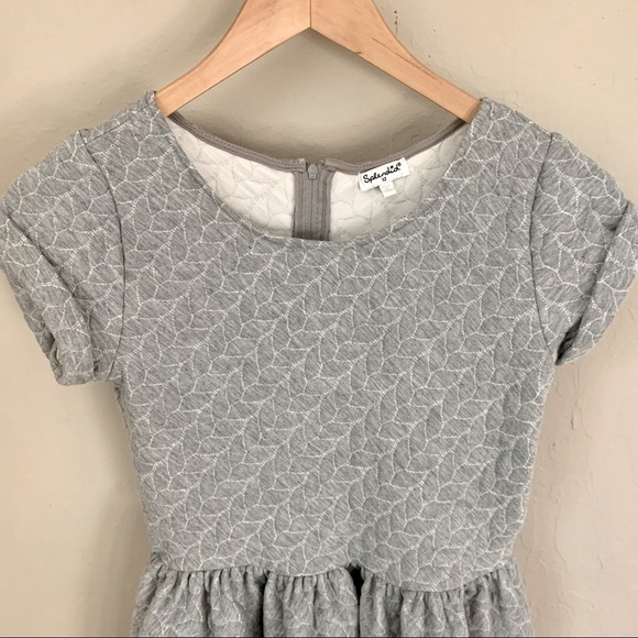 SPLENDID Cotton Textured Knit Dress Grey Scoop Neck Cap Sleeve Quilted Girls 12 - Picture 6 of 16